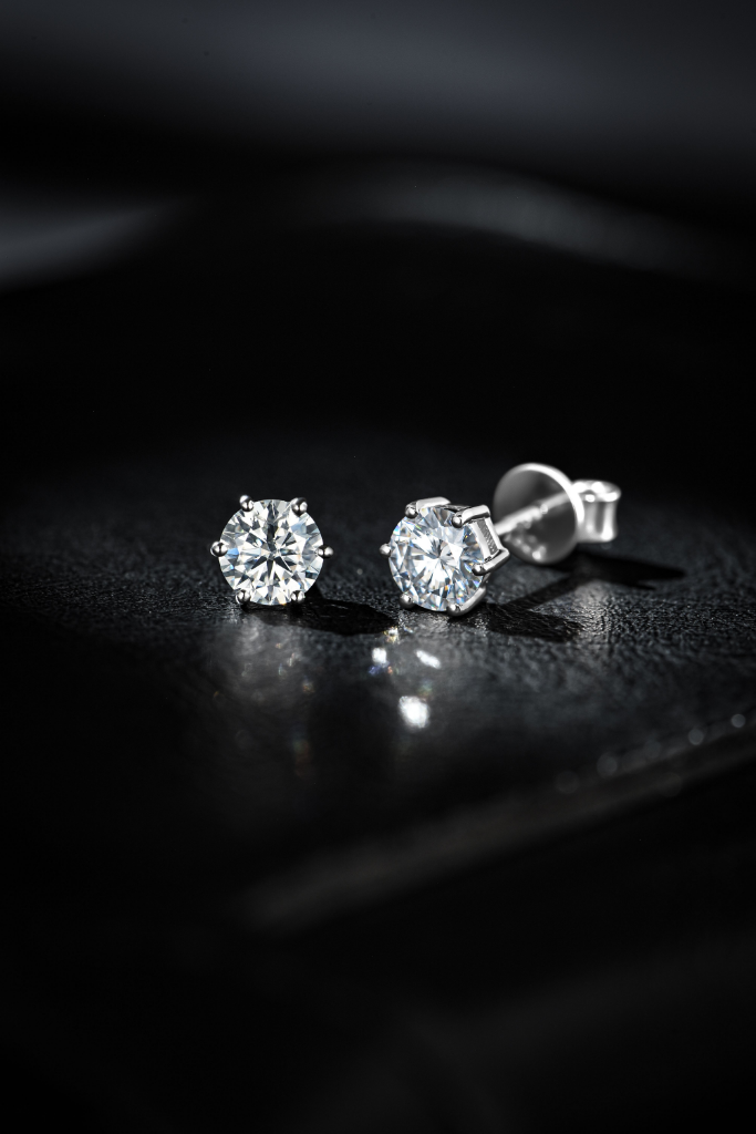 Round Brilliant Stud Earrings